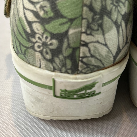 DANSKO Vegan Valerie Shoe Women's Size 11.5US 42EU Green Mary Jane Floral Clog - Picture 12 of 14